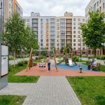 Modern_residential_complex_court…_202606200924_12.jpeg