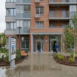 Modern_residential_complex_entra…_202606200924_6.jpeg